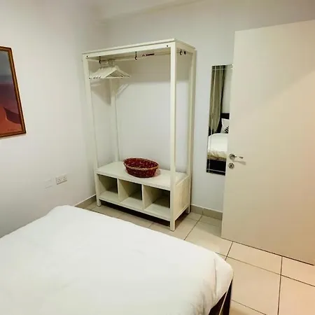 Apartament Modern 2br In Near Skate Park